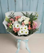 Букет цветов из:  Розы, Лизиантусы и Хризантемы в Манушкино