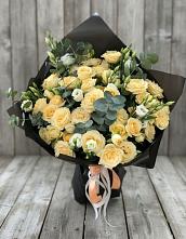 Букет цветов из:  Розы и Лизиантусы #REPLACE_PRED# Манушкино