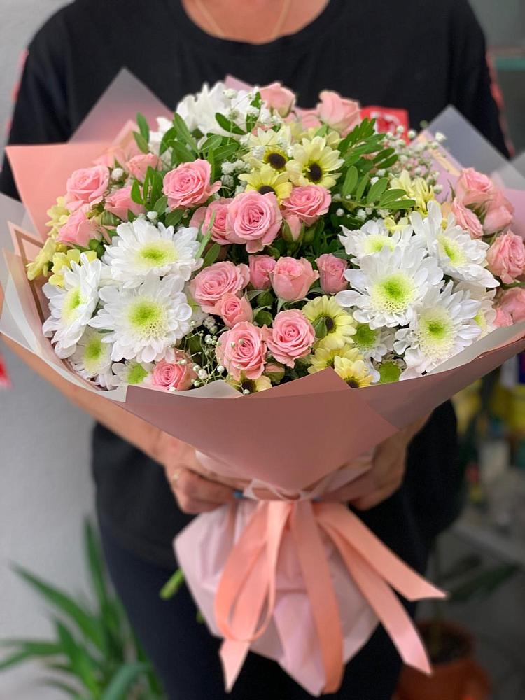 Букет цветов из: Розы и Хризантемы в Манушкино