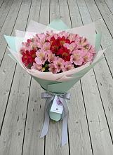 Букет цветов из:  Альстромерии в Манушкино