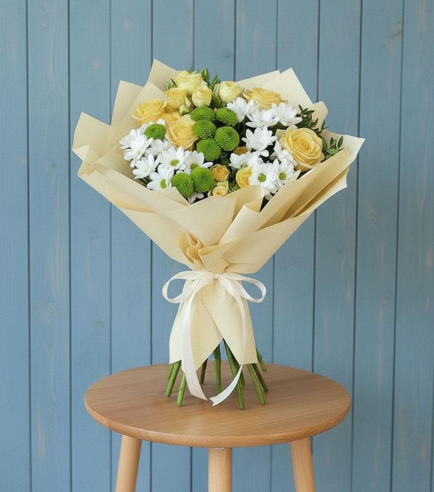 Букет цветов из: Хризантемы и Розы в Манушкино