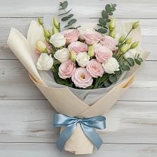 Букет цветов из:  Лизиантусы в Манушкино