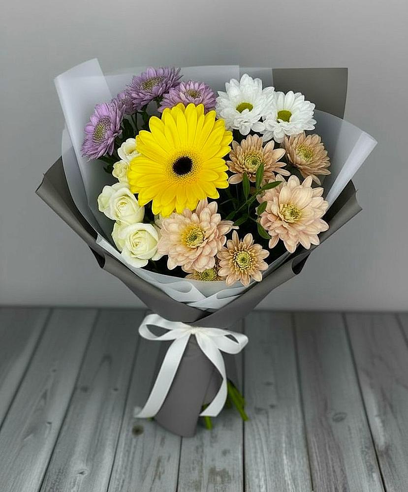 Букет цветов из: Розы, Герберы и Хризантемы в Манушкино