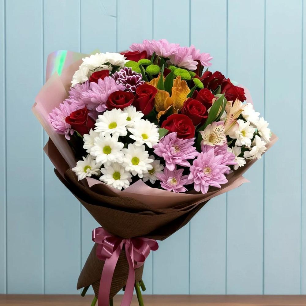 Букет цветов из: Розы, Хризантемы и Альстромерии в Манушкино