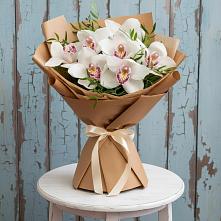Букет цветов из:  Орхидеи и Розы в Манушкино